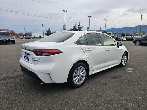 2024 Toyota Corolla XLE