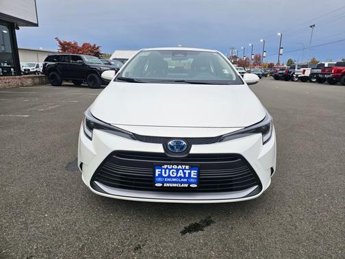 2024 Toyota Corolla XLE