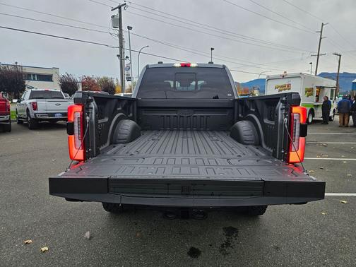 2026 Ford F-350 Platinum