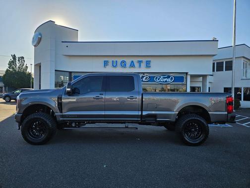 2025 Ford F-350 Platinum