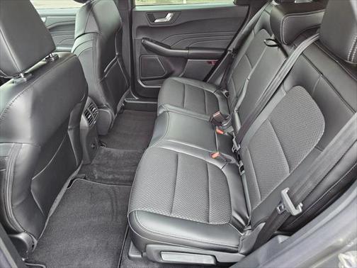 2025 Ford Escape PHEV SE