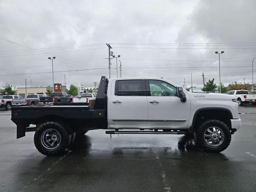 Summit White 2025 Chevrolet Silverado 3500 High Country