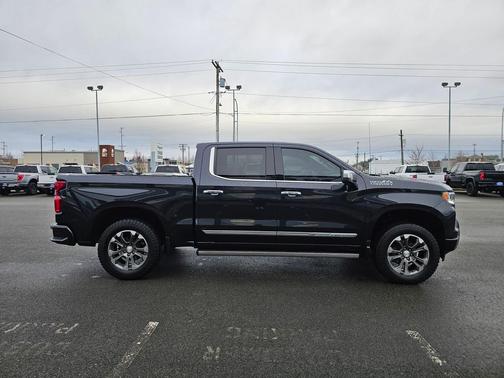 2023 Chevrolet Silverado 1500 High Country
