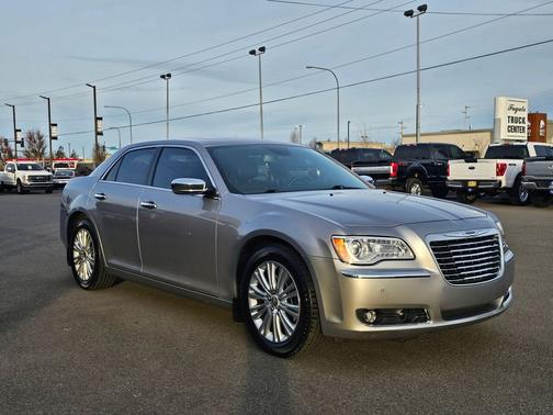 2014 Chrysler 300 S