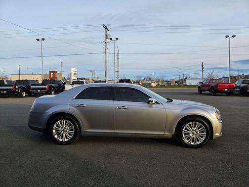 2014 Chrysler 300 S