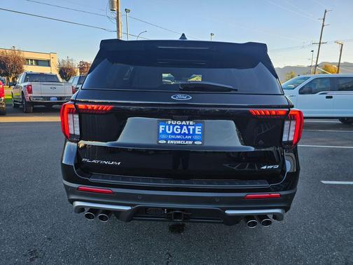 2025 Ford Explorer Platinum