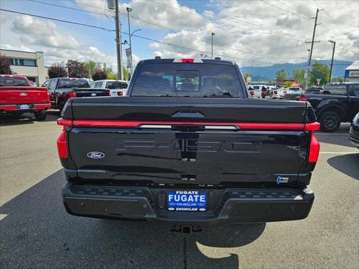 2025 Ford F-150 Lightning LARIAT
