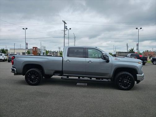 2025 Chevrolet Silverado 3500 LTZ