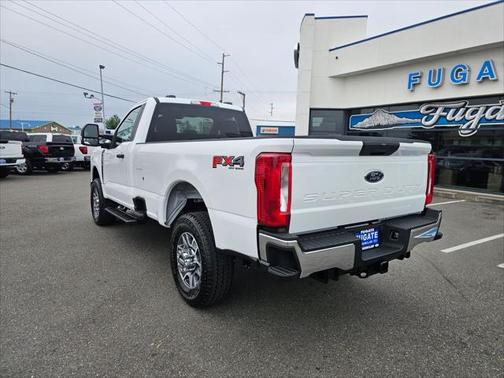 2025 Ford F-350 XLT