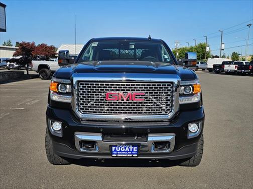 2016 GMC Sierra 2500 Denali