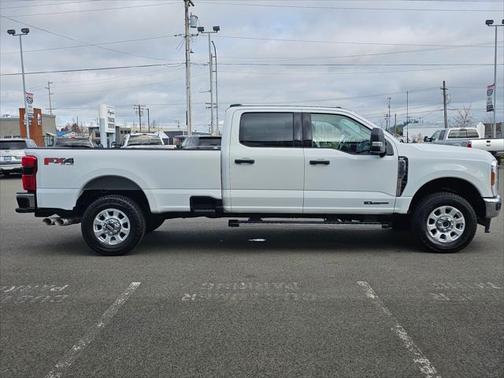 2024 Ford F-350 XLT