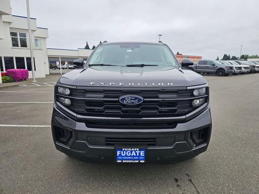 Dark Matter Gray Metallic 2026 Ford Expedition Max Active 4x4