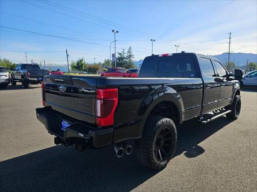 2022 Ford F-350 Lariat