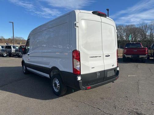 2026 Ford Transit-250 148 WB Medium Roof Cargo