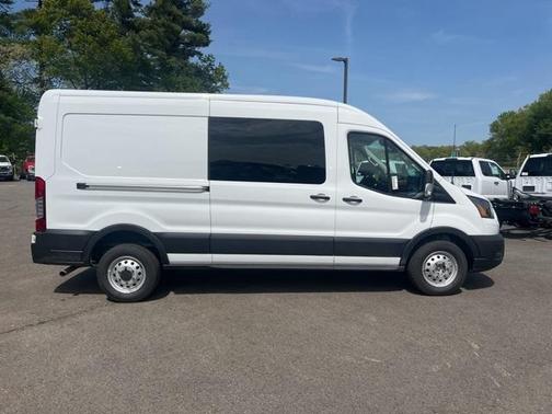 2025 Ford Transit-250 148 WB Medium Roof Cargo