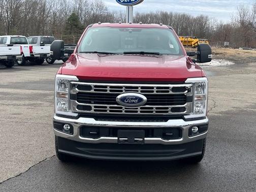 Ruby Red Metallic Tinted Clearcoat 2026 Ford F-350 XLT