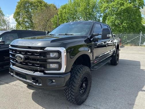 2024 Ford F-350 Lariat Super Duty