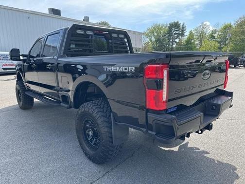 2024 Ford F-350 Lariat Super Duty