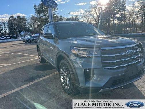 2025 Ford Explorer Active