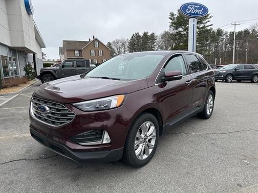 2024 Ford Edge Titanium