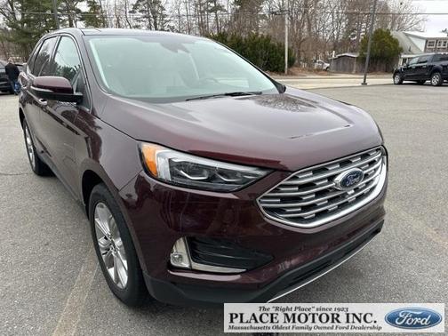2024 Ford Edge Titanium