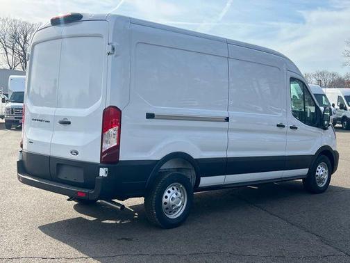 Oxford White 2026 Ford Transit-250 148 WB Medium Roof Cargo