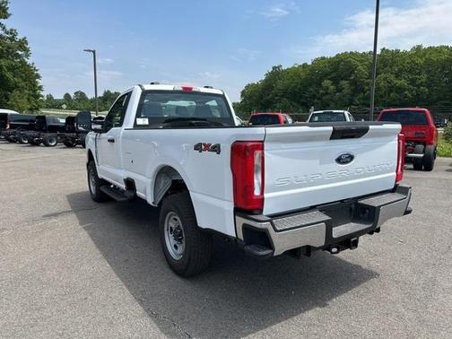 2025 Ford F-250 XL