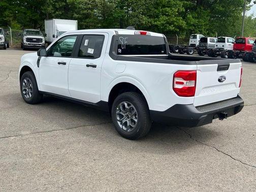Oxford White 2026 Ford Maverick XLT