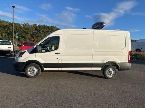 2026 Ford Transit-250 148 WB Medium Roof Cargo
