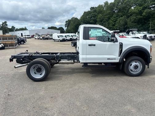 Oxford White 2026 Ford F-450 XL