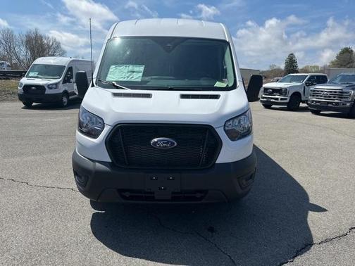 2025 Ford Transit-250 148 WB Medium Roof Cargo