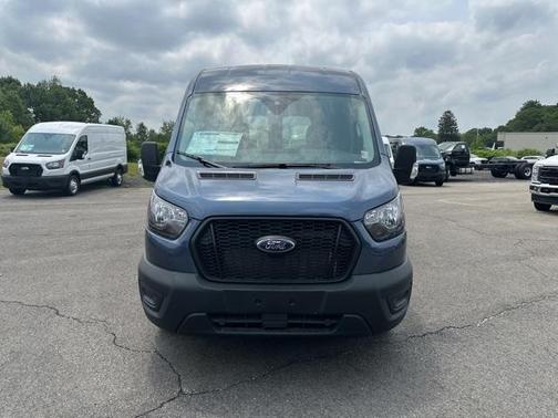 2025 Ford Transit-250 148 WB Medium Roof Cargo