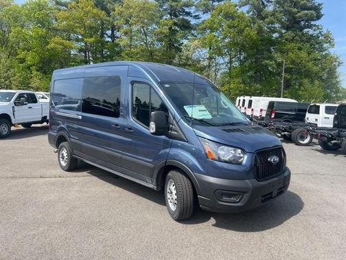2025 Ford Transit-250 148 WB Medium Roof Cargo