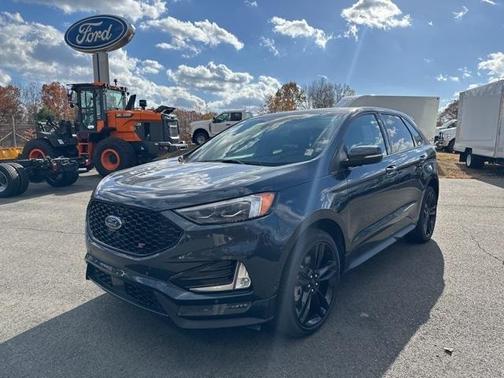 2024 Ford Edge ST