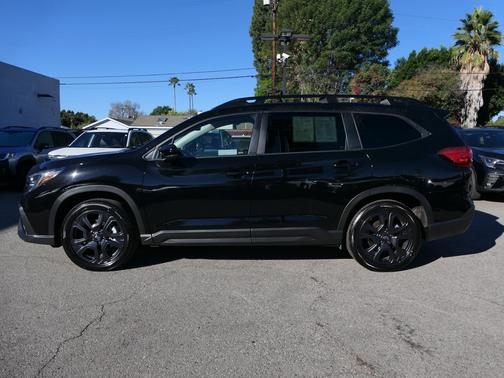 2025 Subaru Ascent Onyx Edition Touring 7-Passenger