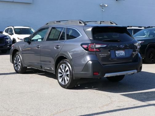 Magnetite Gray 2025 Subaru Outback Limited XT