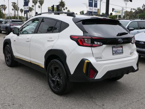 Crystal White Pearl 2025 Subaru Crosstrek Sport