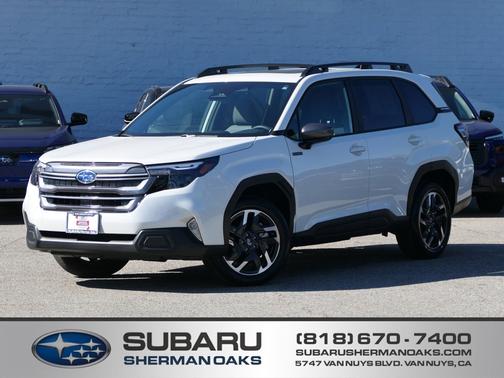 Crystal White Pearl 2025 Subaru Forester Premium Hybrid
