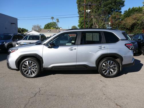 2025 Subaru Forester Touring