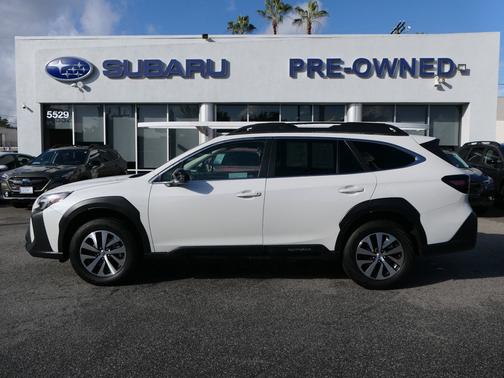 2025 Subaru Outback Premium