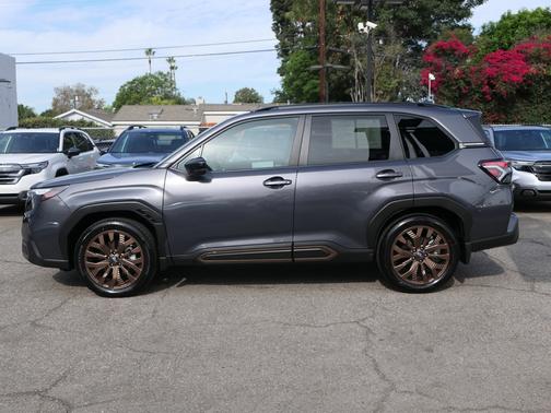 2025 Subaru Forester Sport