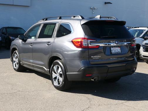 2025 Subaru Ascent Premium 7-Passenger