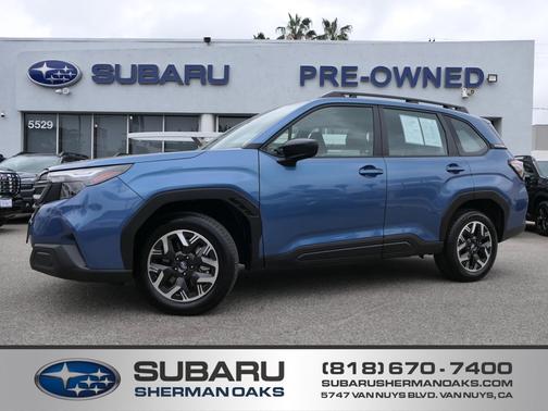 2025 Subaru Forester Base