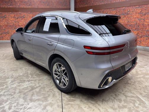 Melbourne Gray 2022 Genesis GV70 2.5T