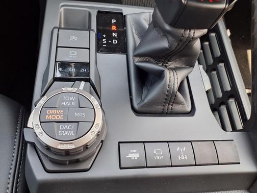 2025 Toyota Tacoma TRD Off Road