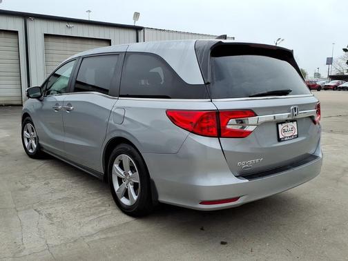 Lunar Silver Metallic 2019 Honda Odyssey EX-L