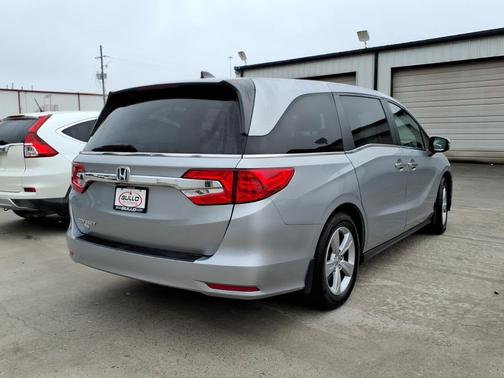 Lunar Silver Metallic 2019 Honda Odyssey EX-L