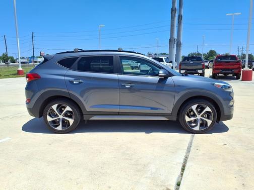 Coliseum Gray 2018 Hyundai TUCSON Value