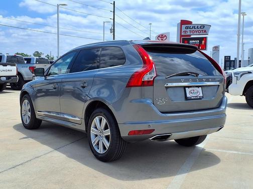 Osmium Gray Metallic 2017 Volvo XC60 T5 Inscription