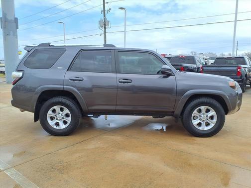 2023 Toyota 4Runner SR5